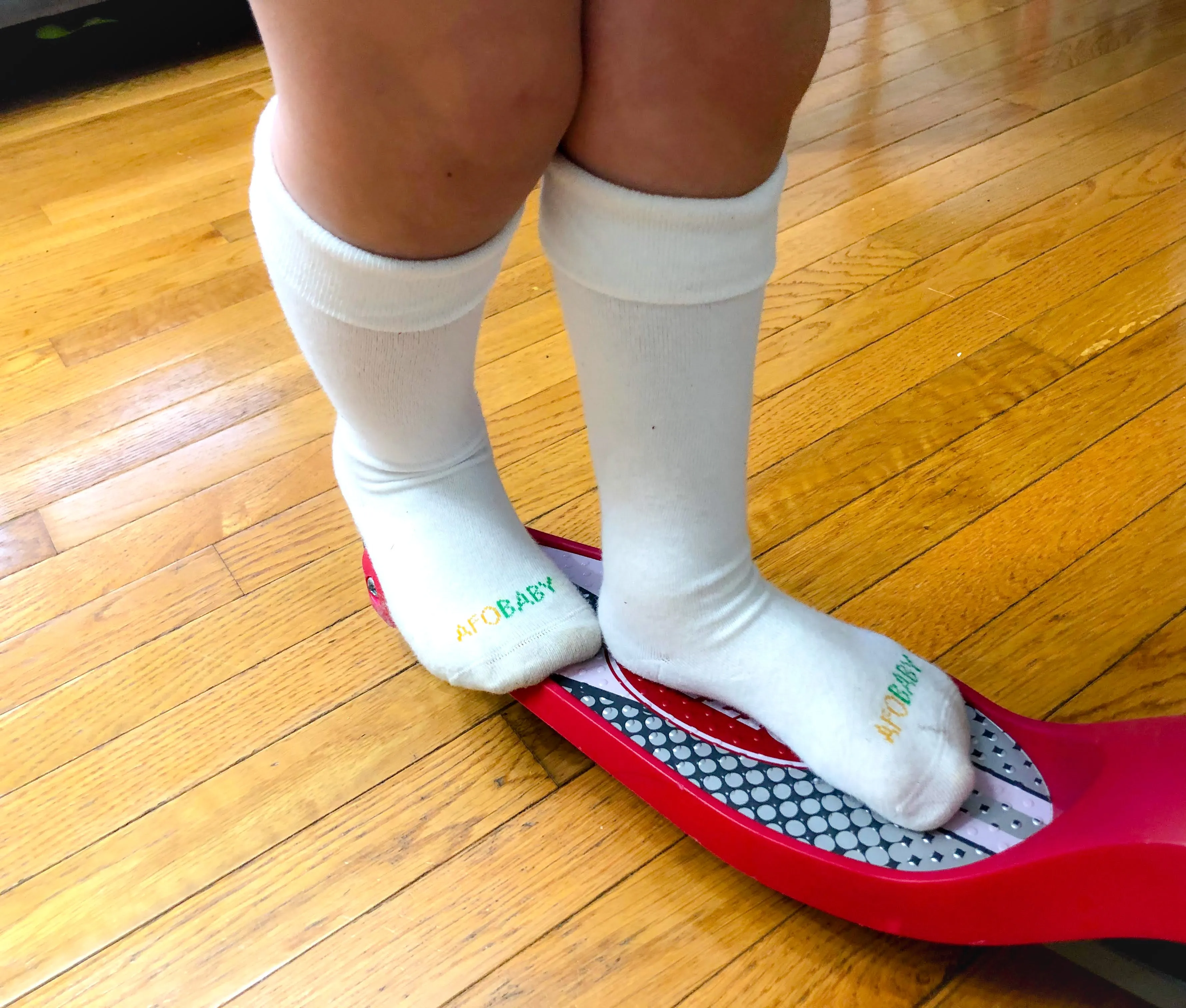 Fold Over Cuff AFO Friendly Knee Socks, White