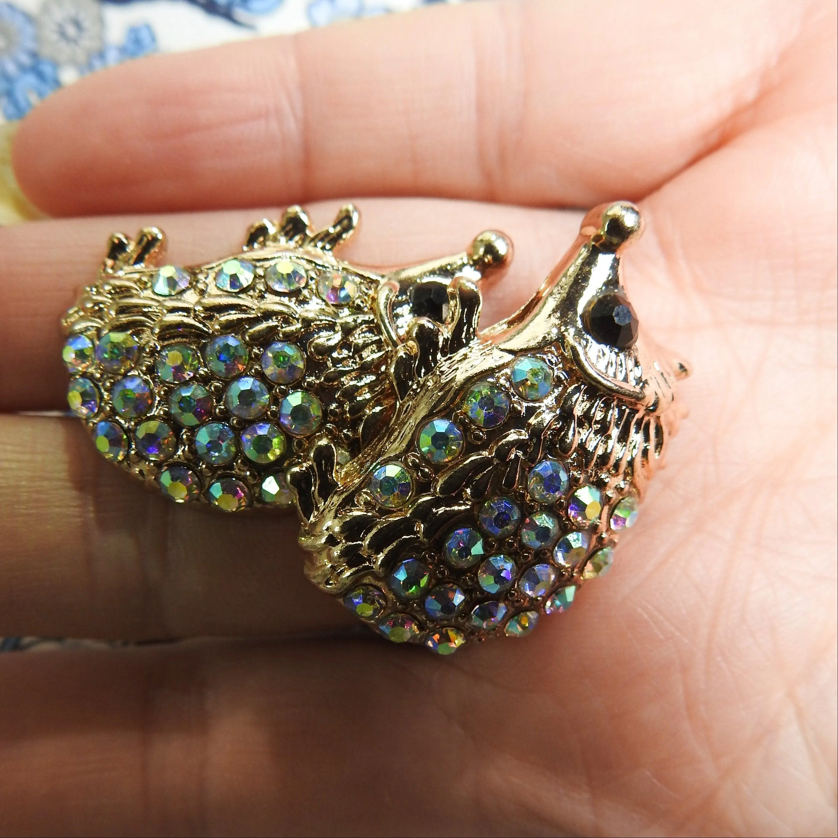 Hedgehog snap buttons with crystals aurora borealis for women's tuxedo rhinestone embellishments or bling shoe clips for sneakers
